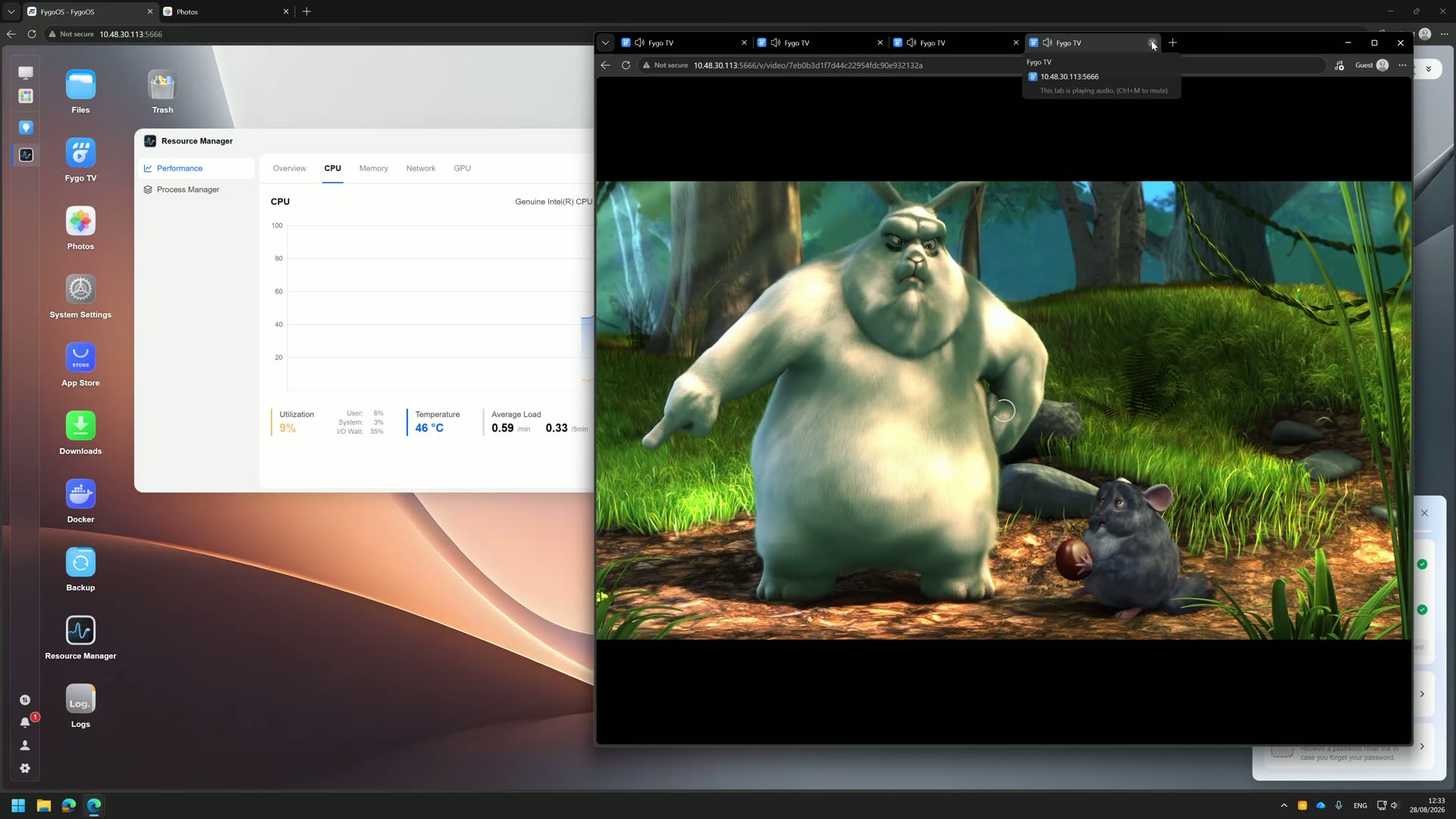 Four 4K video streams playing in parallel with Resource Manager showing CPU at 8 percent and temperature at 46 degrees